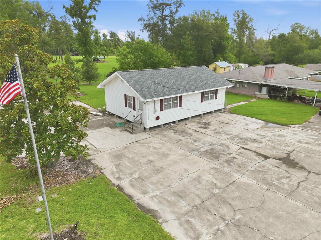 427 Riddle Lane Westlake, LA 70669 - Photo 2 of 9 Gallery Image 2