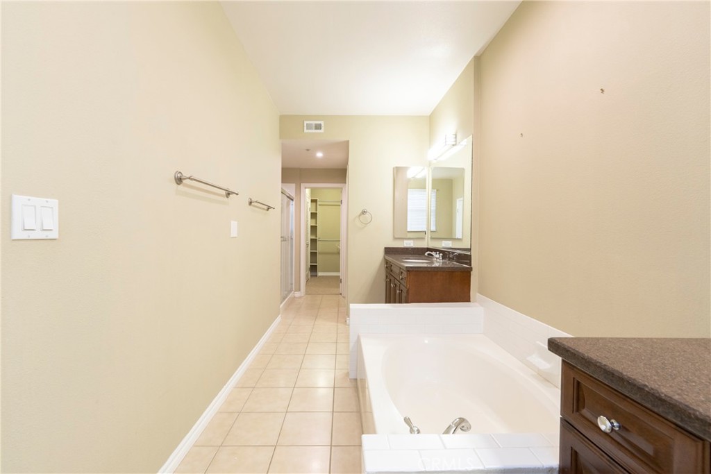 89 East Commonwealth Avenue, Unit 1D Alhambra, CA 91801 - Photo 23 of 35