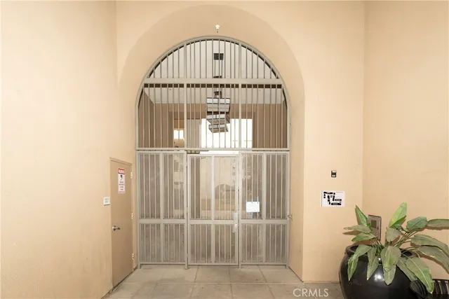 $798,000 | 89 East Commonwealth Avenue, Unit 1D, Alhambra, CA 91801