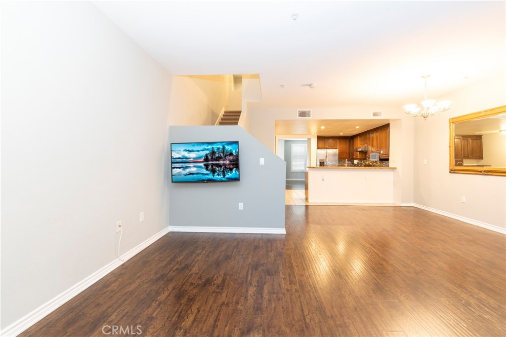 89 East Commonwealth Avenue, Unit 1D Alhambra, CA 91801 - Photo 4 of 35