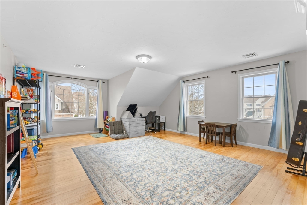 717 Hampton Way, Unit 717 Abington, MA 02351 - Photo 18 of 33