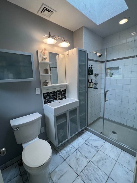 59 Leicester Road Marblehead, MA 01945 - Photo 14 of 23
