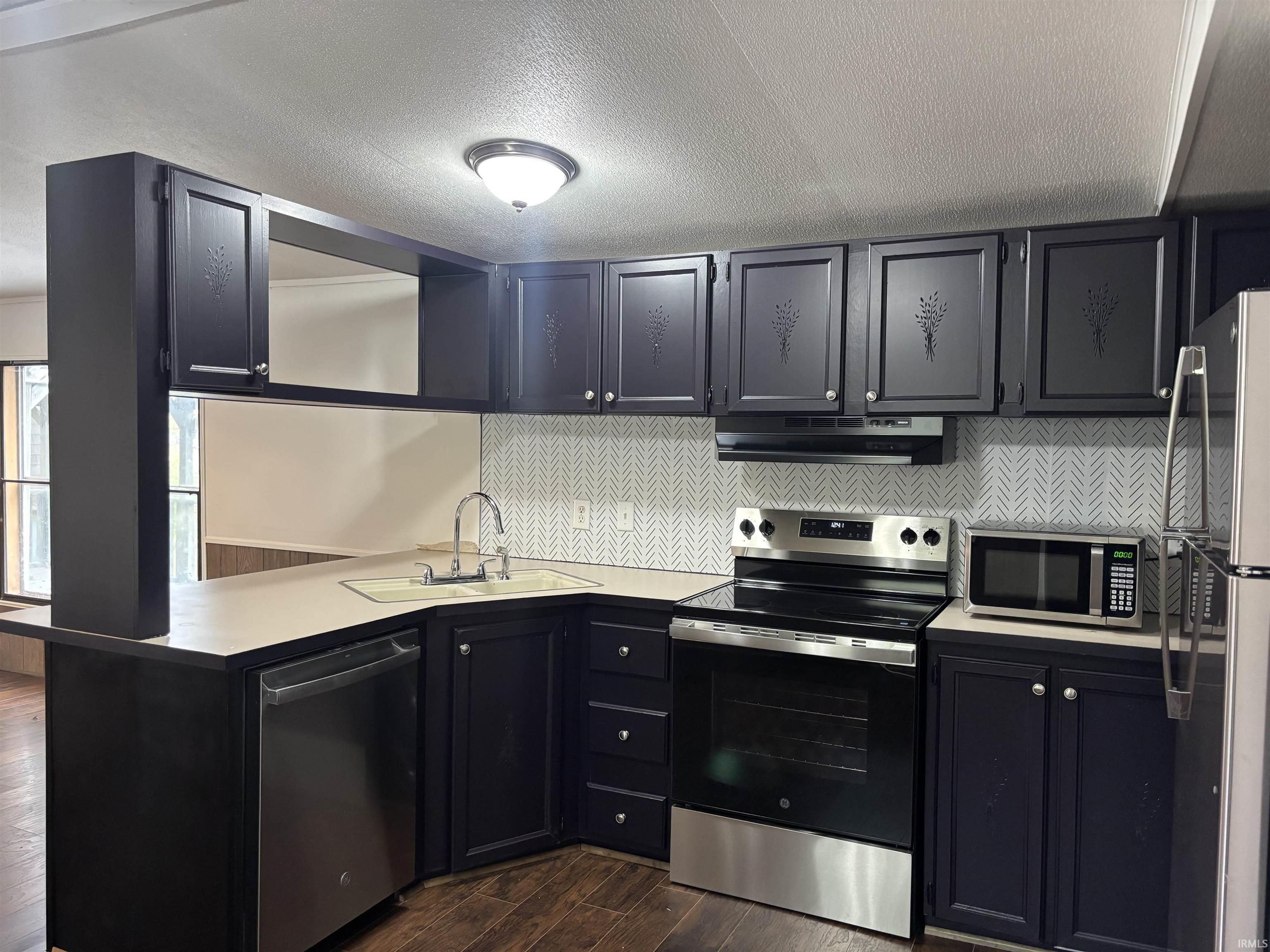 61 Bubble Loo Road Cloverdale, IN 46120 - Photo 3 of 19