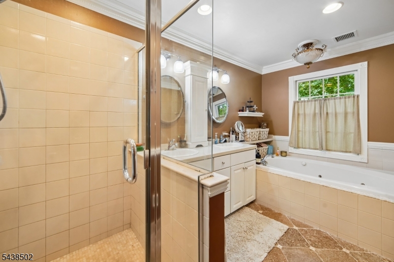 24 Canoe Brook Road Short Hills, NJ 07078 - Photo 33 of 42