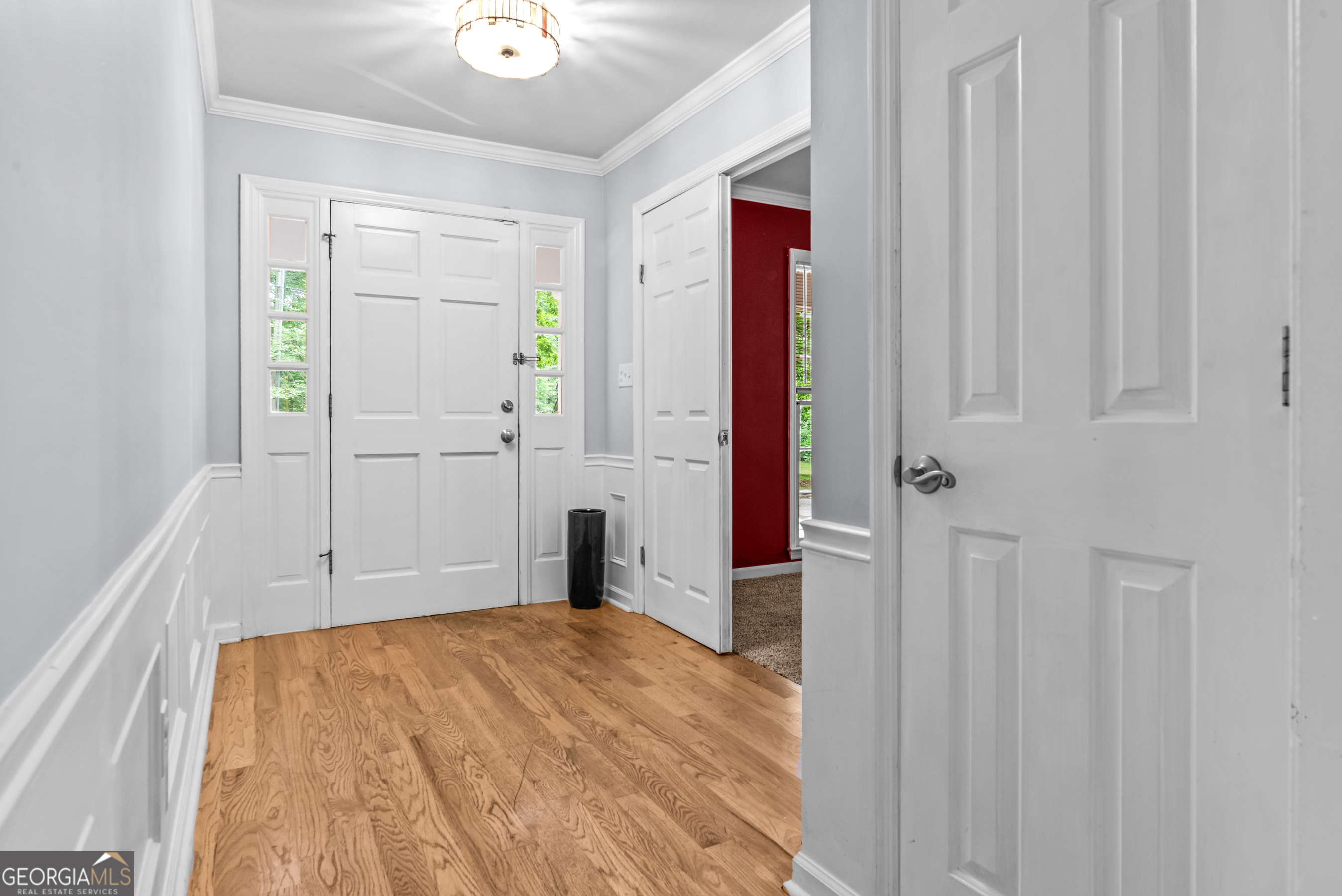 161 Pinecrest Terrace Athens, GA 30606 - Photo 20 of 59 a bedroom with a bed and a table