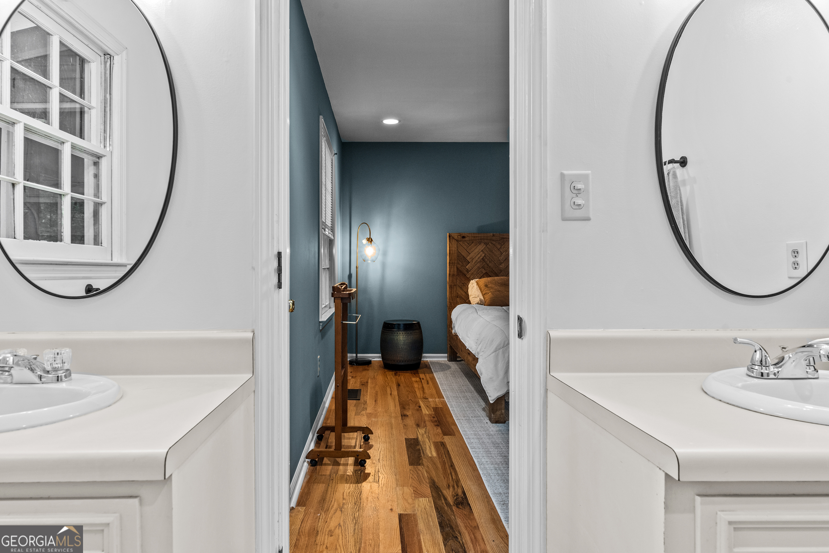 161 Pinecrest Terrace Athens, GA 30606 - Photo 35 of 59 a bathroom with a sink and a mirror