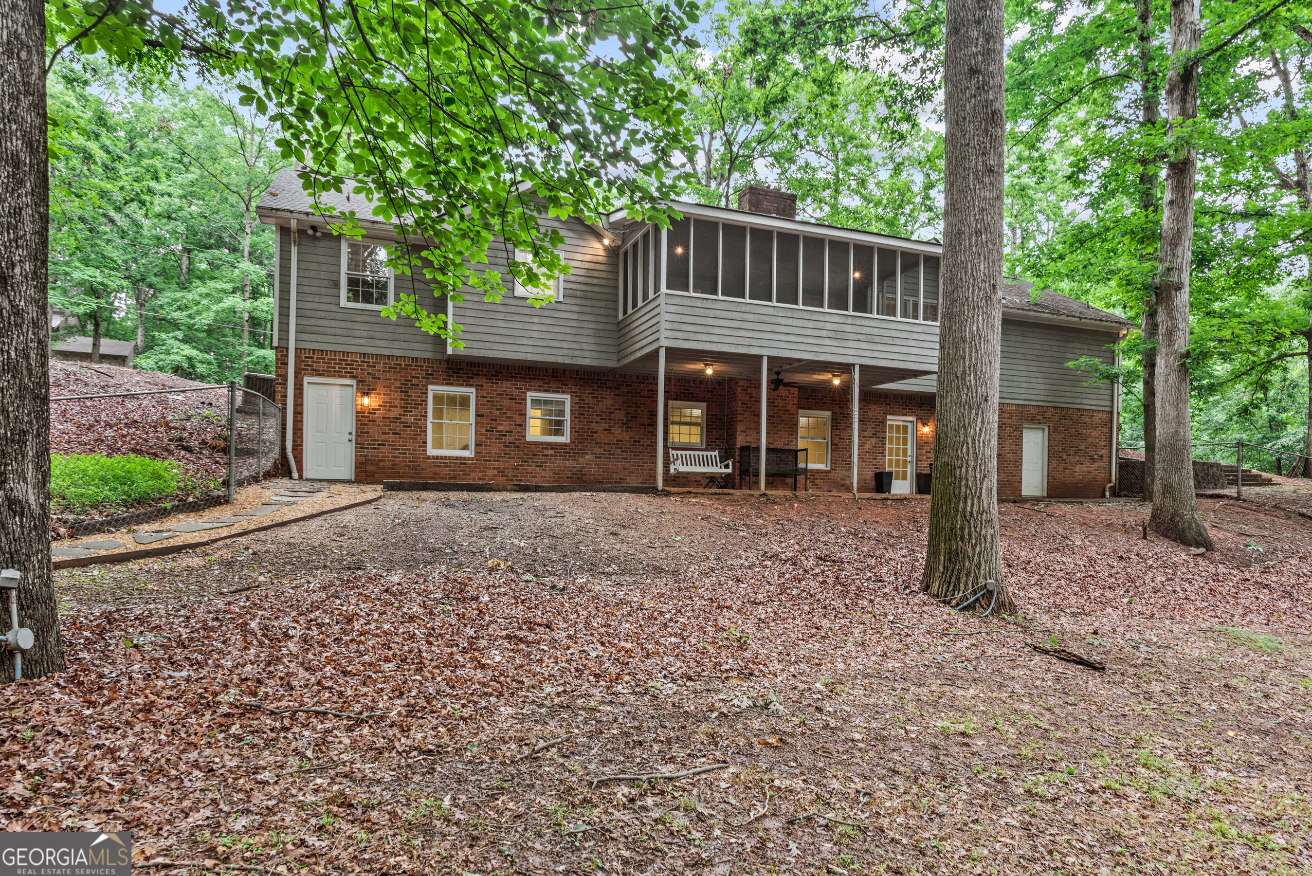 161 Pinecrest Terrace Athens, GA 30606 - Photo 51 of 59 front view of a house with a yard