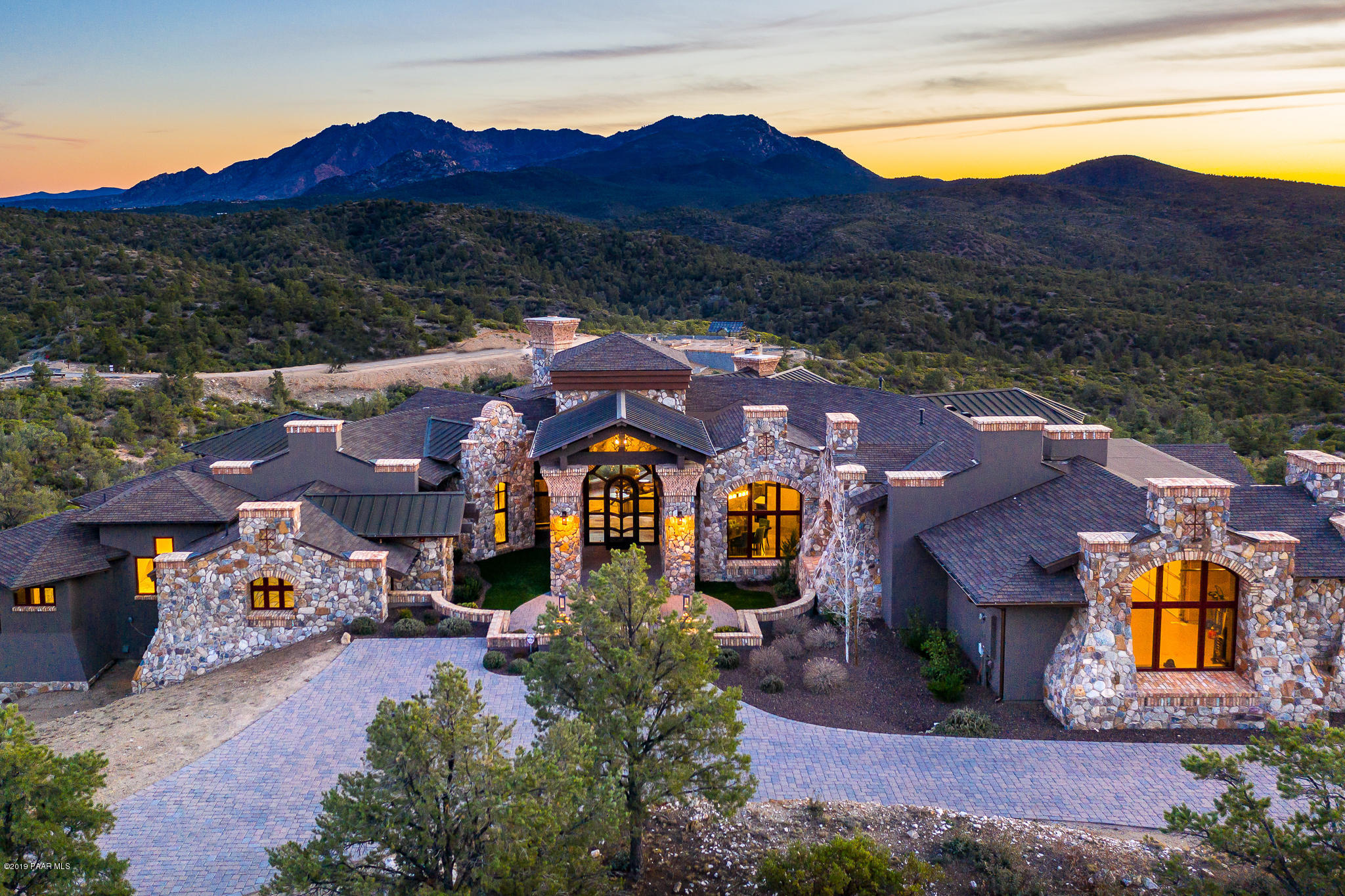 6785 West Almosta Ranch Road Prescott, AZ 86305 - Photo 5 of 81 05- Front Sunset