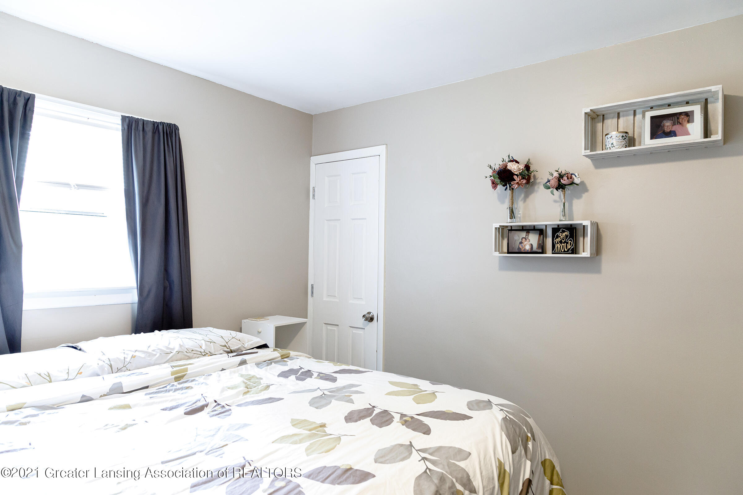 233 Stoner Road Lansing, MI 48917 - Photo 28 of 41 c5dm8998