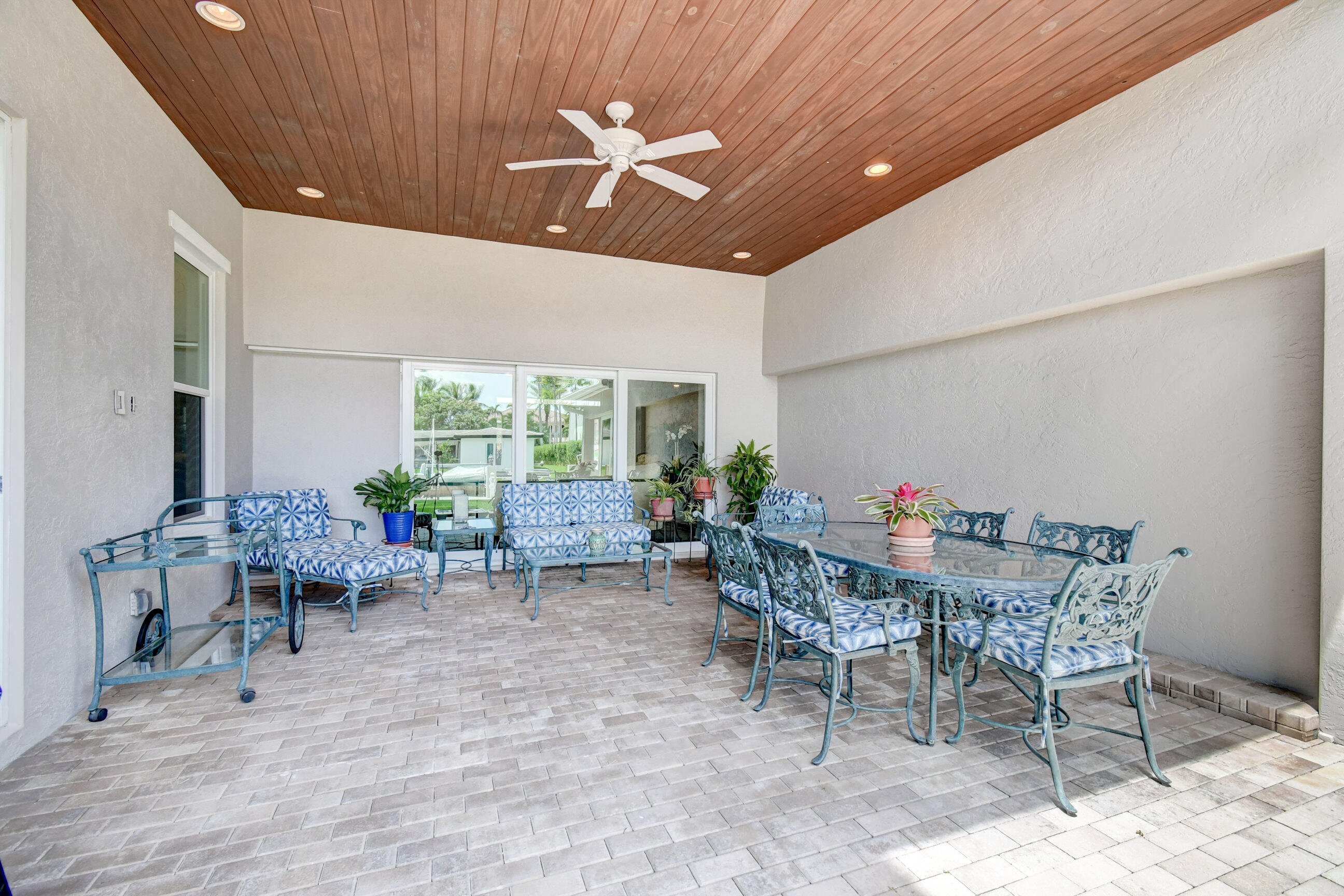 590 Phillips Drive Boca Raton, FL 33432 - Photo 24 of 33 covered patio area