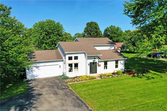 $350,000 | 3627 Clearview Drive, Hermitage, PA 16148