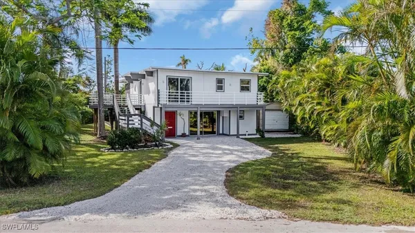 $335,000 | 10925 Russell Road, Bokeelia, FL 33922