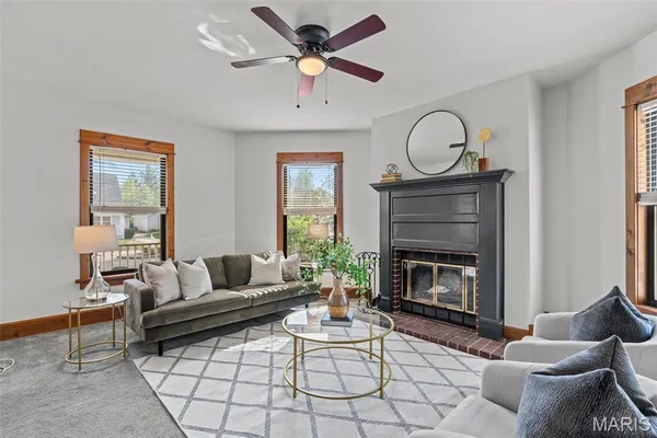 $349,900 | 331 Reighley Place, Florissant, MO 63031