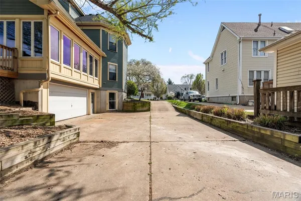 $349,900 | 331 Reighley Place, Florissant, MO 63031