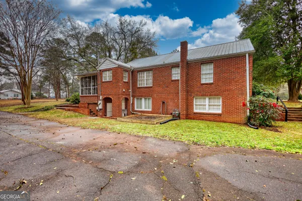 $425,000 | 345 Jefferson River Road, Athens, GA 30607