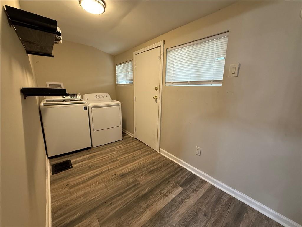 1097 Fortress Avenue Southwest Atlanta, GA 30315 - Photo 32 of 39