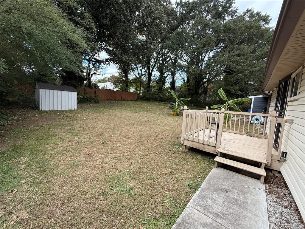 1097 Fortress Avenue Southwest Atlanta, GA 30315 - Photo 38 of 39 a view of a deck with a bench