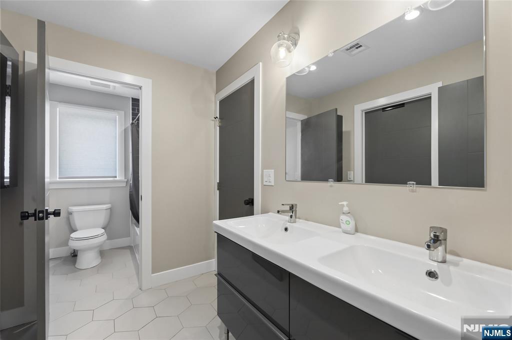 68 Serpentine Road Demarest, NJ 07627 - Photo 41 of 50