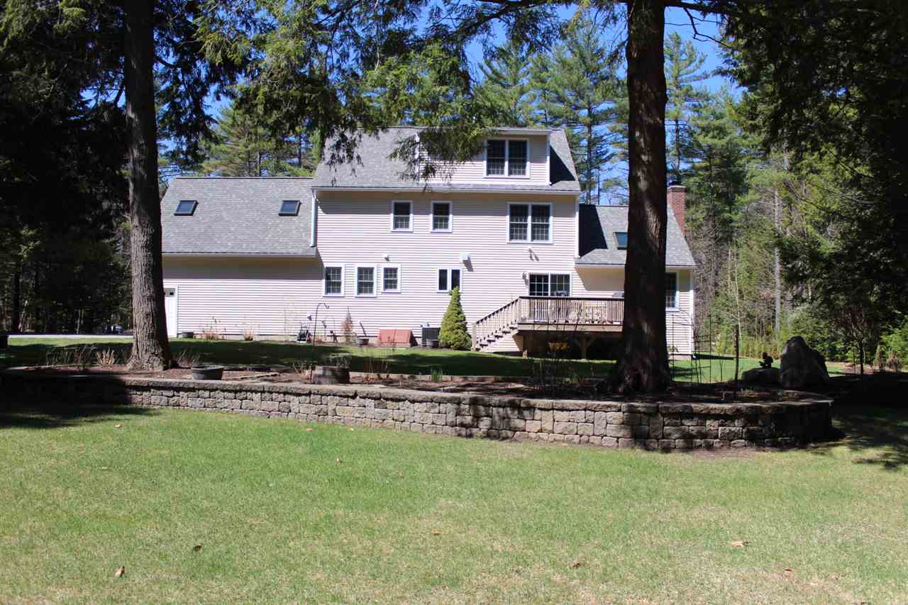 27 Camp Lee Road Epping, NH 03042 - Photo 3 of 40