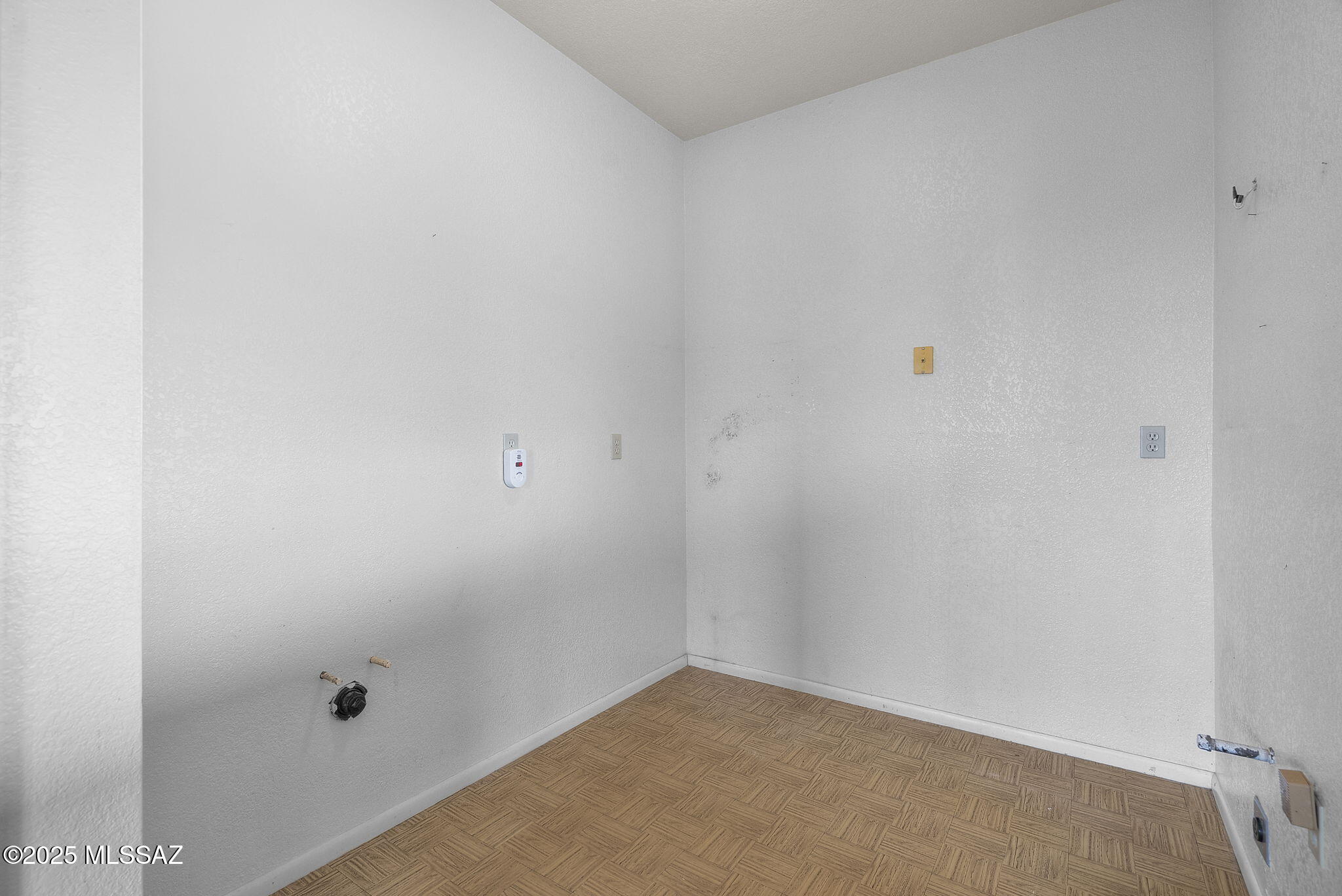 108 Stoddard Way Nogales, AZ 85621 - Photo 22 of 38