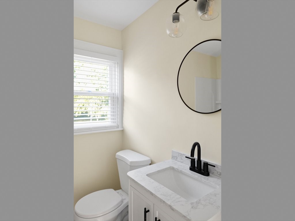 117 Canal Street Westerly, RI 02891 - Photo 16 of 43