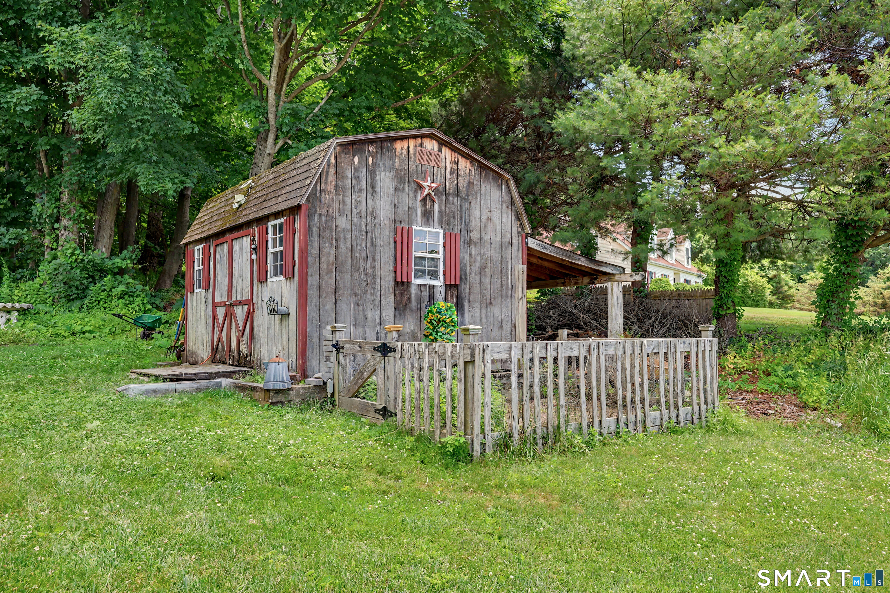 29 Pleasant View Road New Milford, CT 06776 - Photo 35 of 40 Shed for landscaping and lawn materials