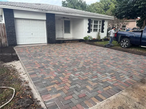 $2,970 | 2029 Monroe Street, Unit FRONT, Hollywood, FL 33020