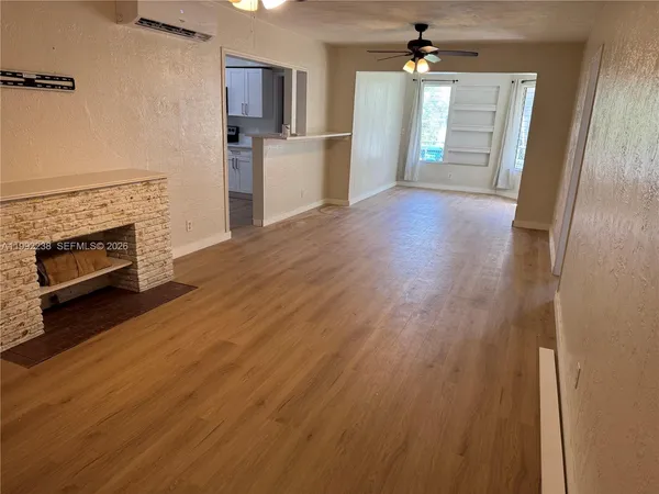 $2,970 | 2029 Monroe Street, Unit FRONT, Hollywood, FL 33020