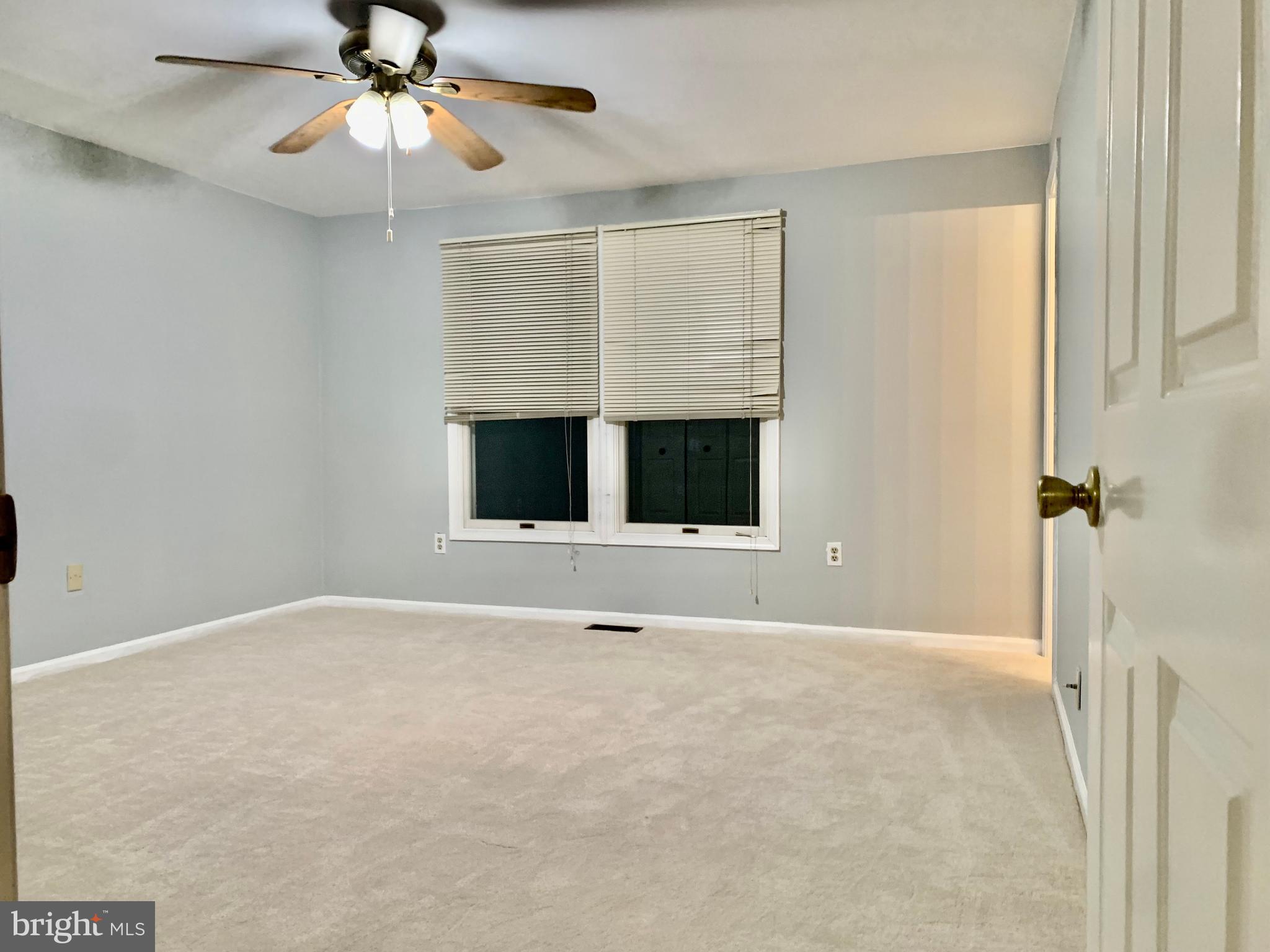 10806 Green View Way Columbia, MD 21044 - Photo 15 of 36