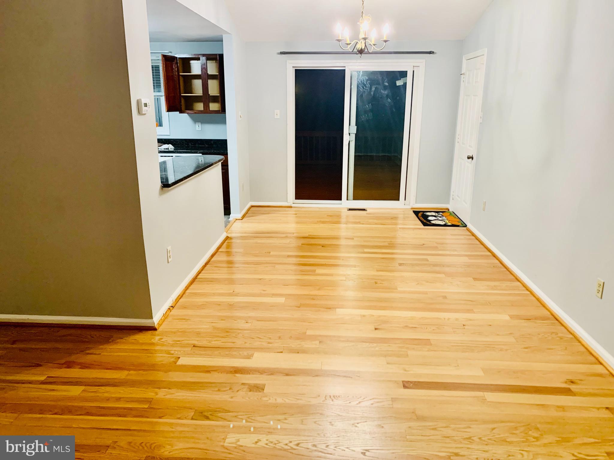 10806 Green View Way Columbia, MD 21044 - Photo 10 of 36
