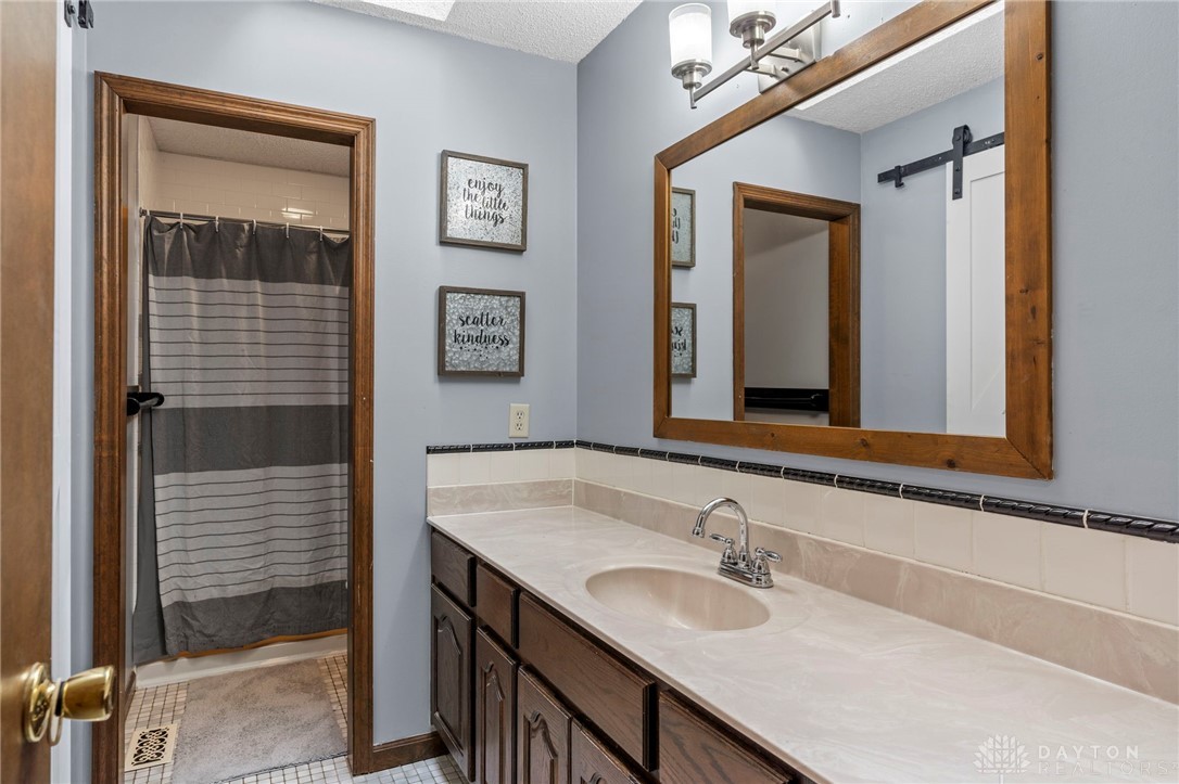 8355 Adams Road Dayton, OH 45424 - Photo 28 of 82 Gallery Image 28