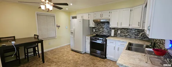 $84,900 | 93 Seminole Street, McClure, IL 62957