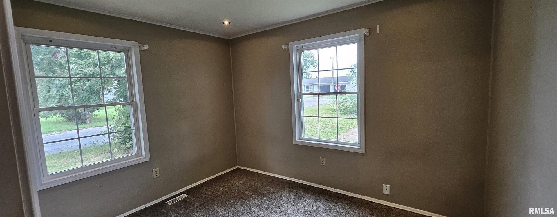 93 Seminole Street McClure, IL 62957 - Photo 10 of 12