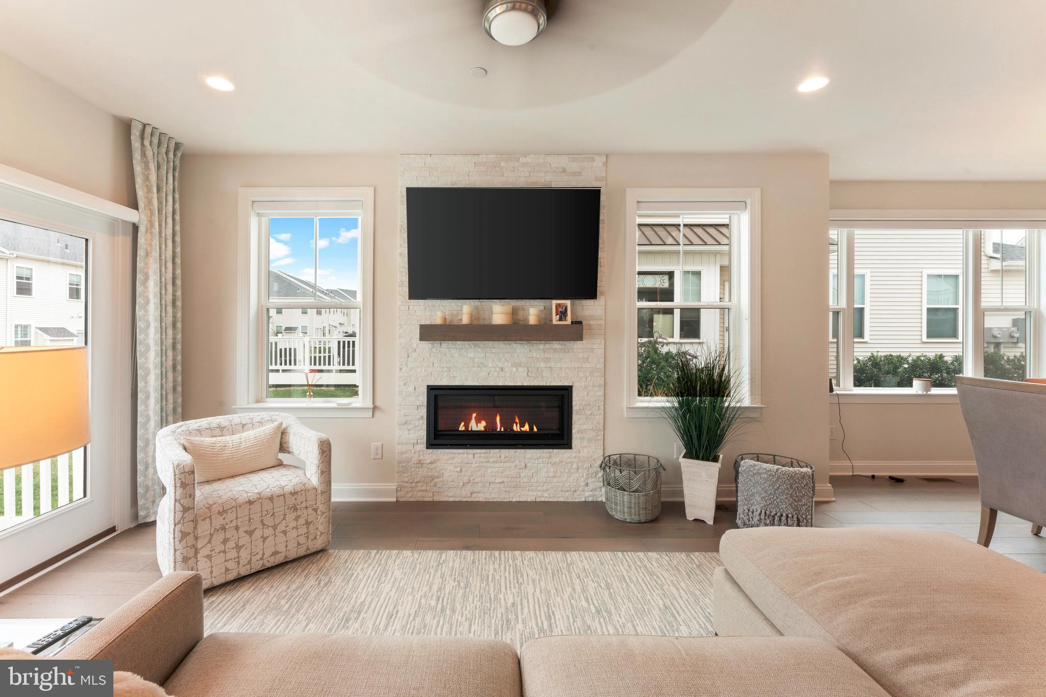 55 Parry Way Warminster, PA 18974 - Photo 16 of 43