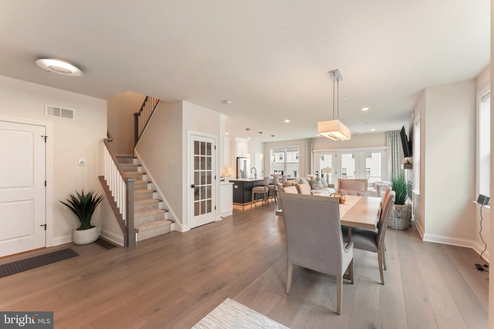 55 Parry Way Warminster, PA 18974 - Photo 3 of 43