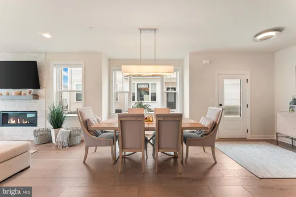 $859,900 | 55 Parry Way, Warminster, PA 18974