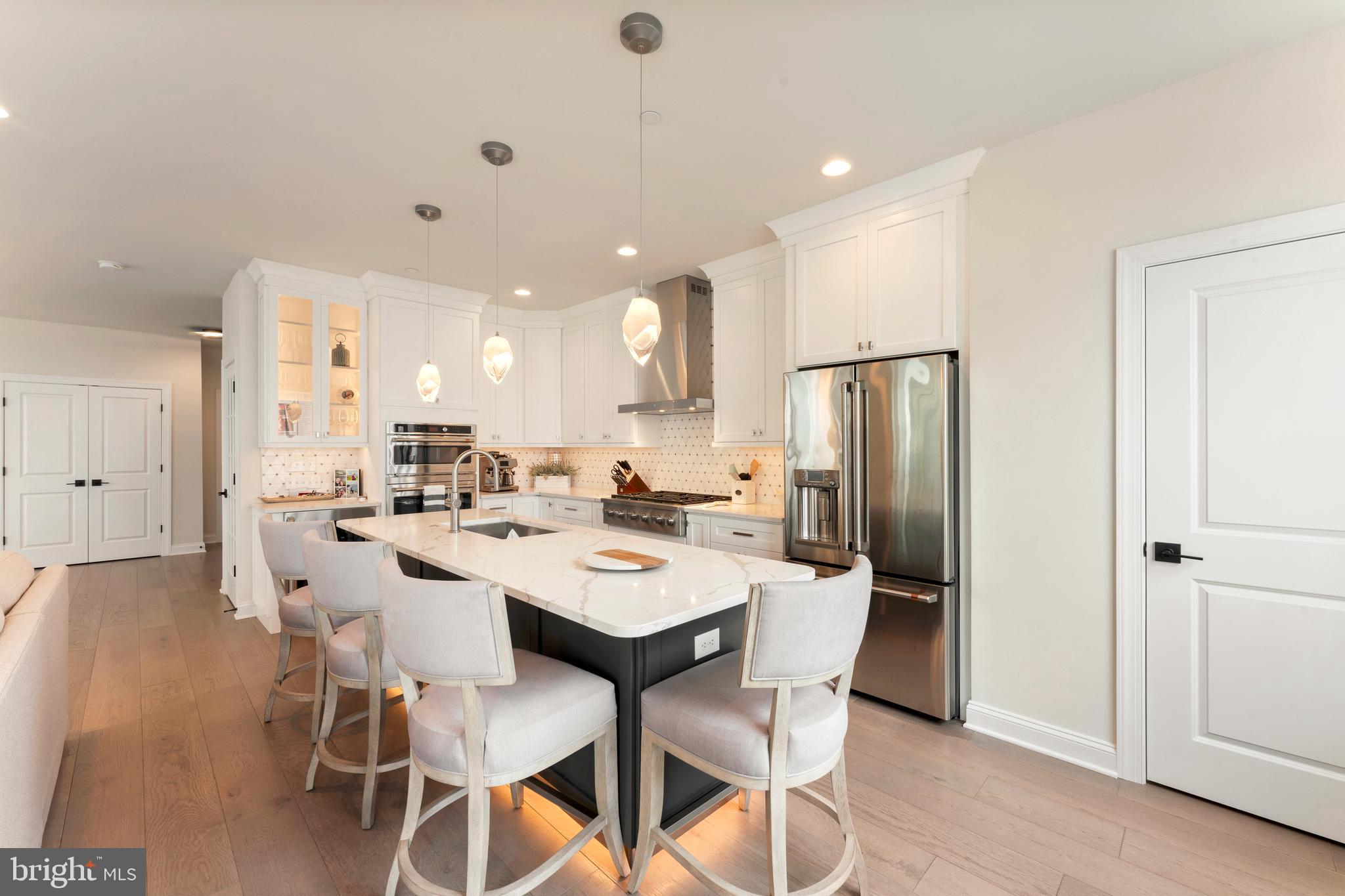 55 Parry Way Warminster, PA 18974 - Photo 9 of 43