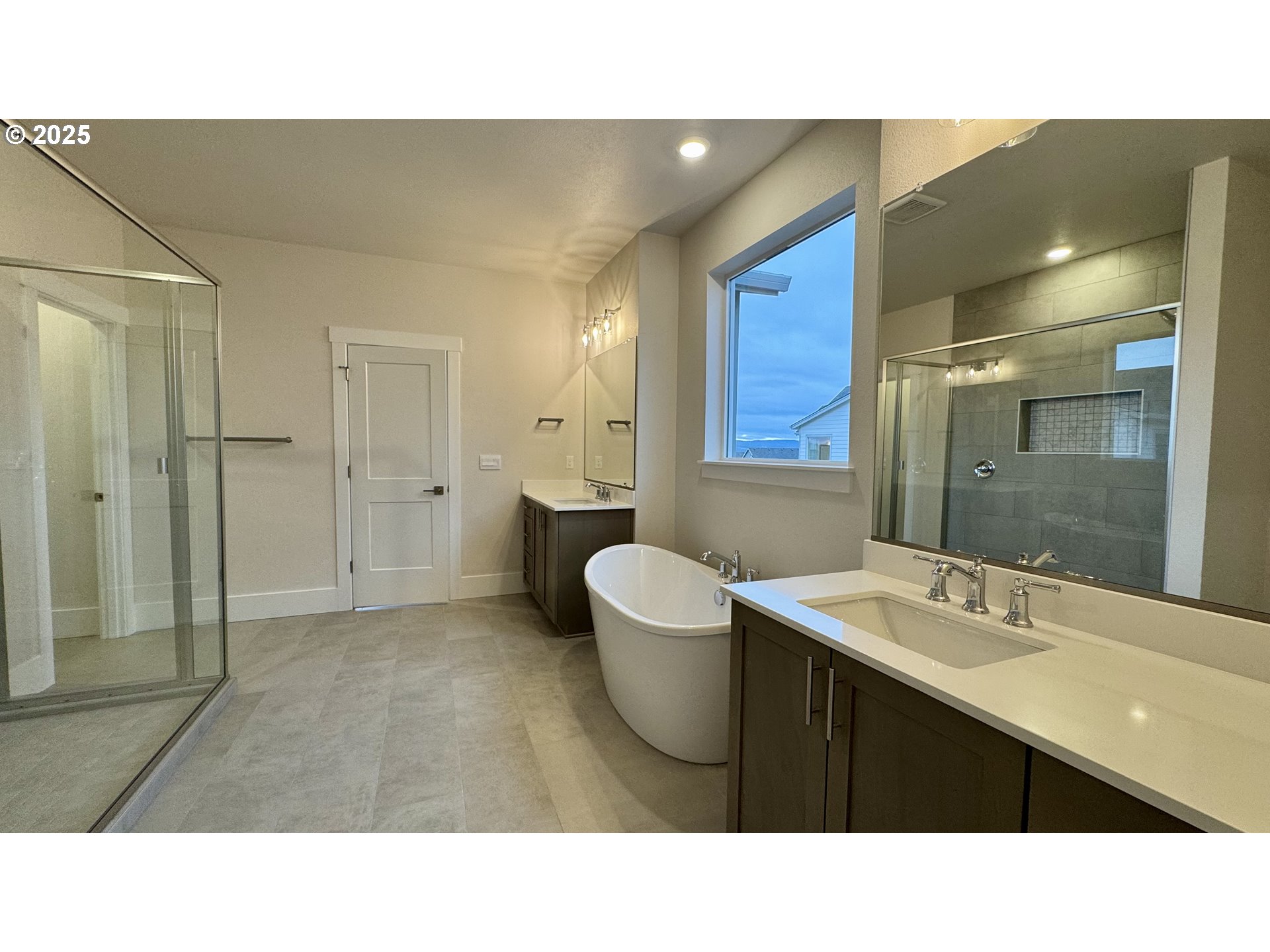 11751 Southwest Hayrick Terrace Beaverton, OR 97007 - Photo 13 of 32