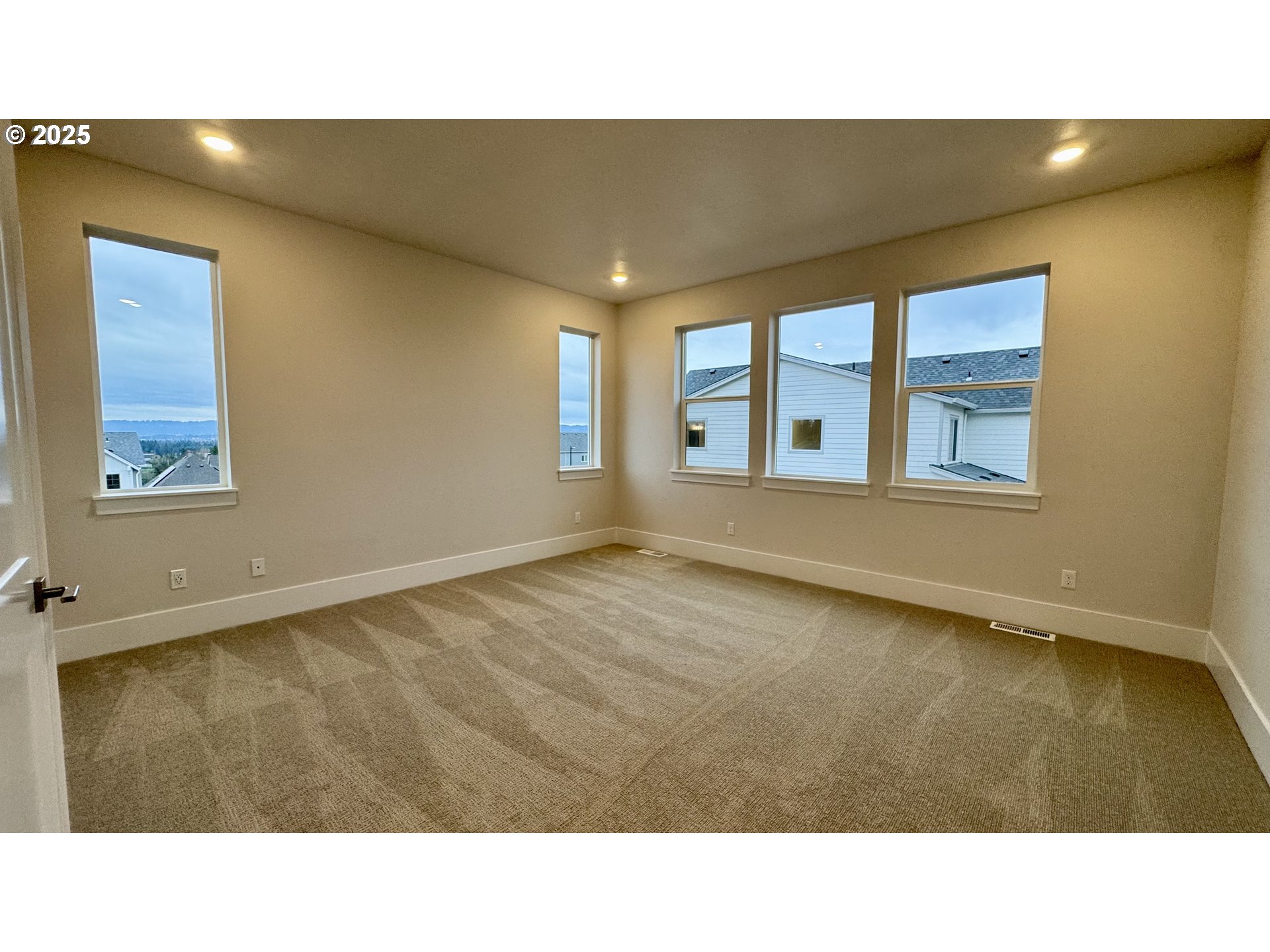 11751 Southwest Hayrick Terrace Beaverton, OR 97007 - Photo 10 of 32