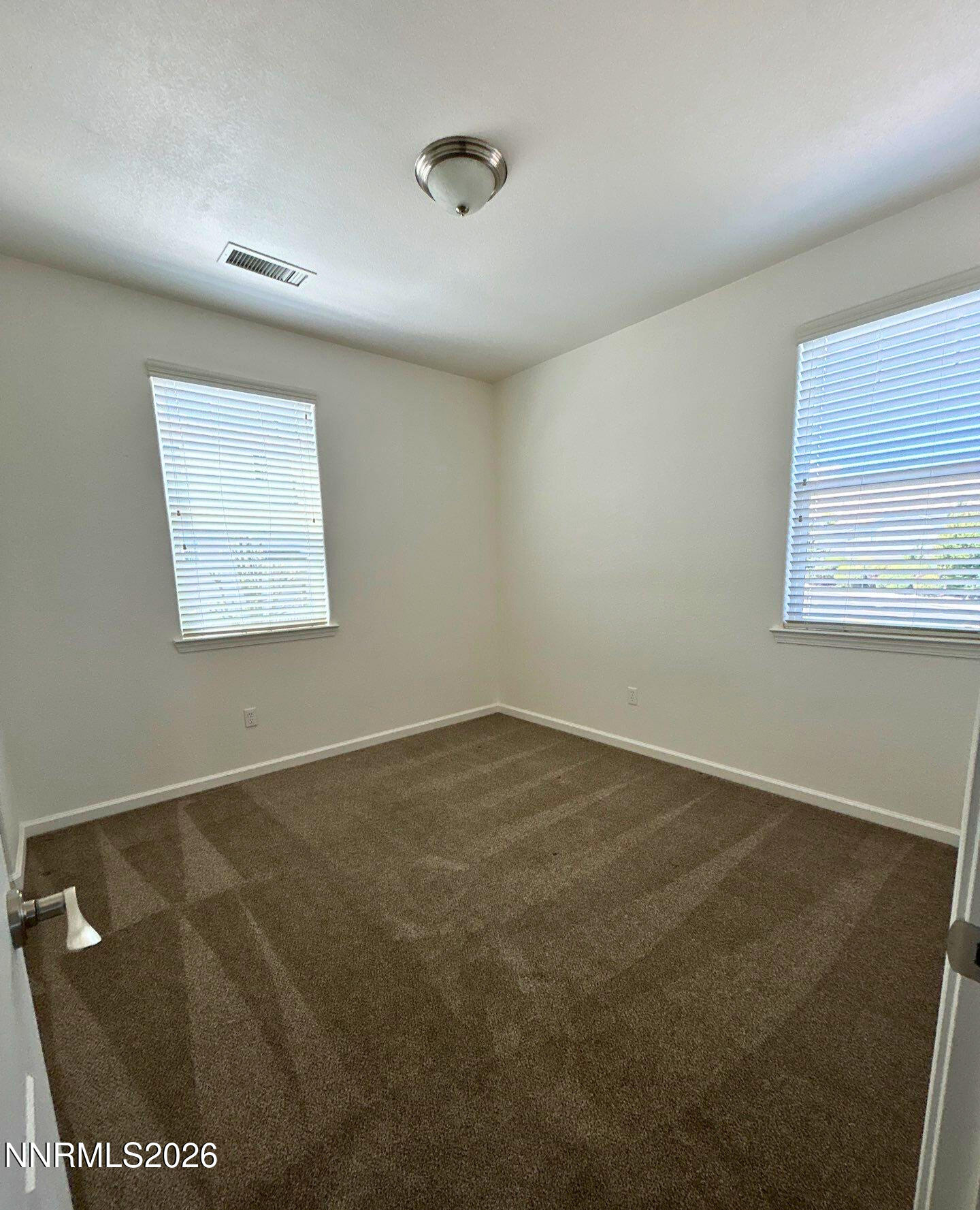 5900 Promontory Drive Reno, NV 89523 - Photo 11 of 14 4371db65-4d02-4469-b806-72fd078fefd7