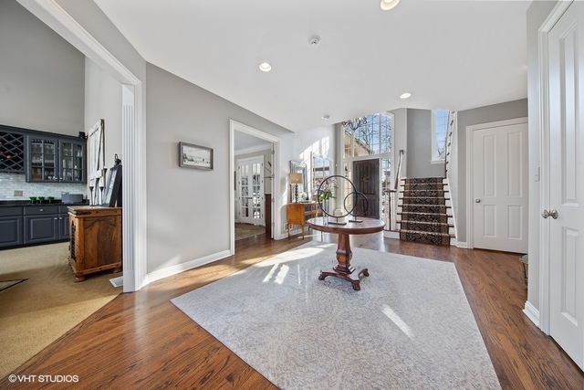 26 Ridgefield Lane Burr Ridge, IL 60527 - Photo 9 of 40 Gallery Image 9