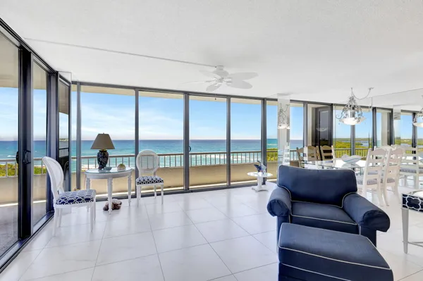 $8,000 | 5550 North Ocean Drive, Unit 7C, Singer Island, FL 33404