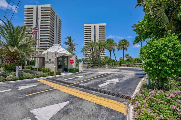 $8,000 | 5550 North Ocean Drive, Unit 7C, Singer Island, FL 33404