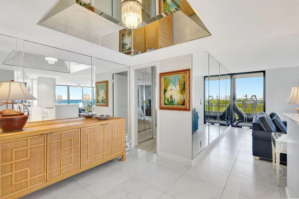 $8,000 | 5550 North Ocean Drive, Unit 7C, Singer Island, FL 33404