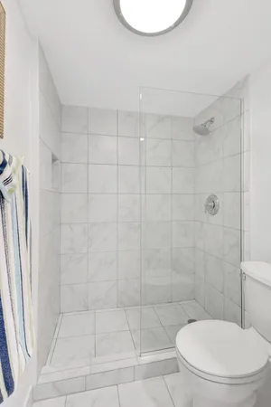 $8,000 | 5550 North Ocean Drive, Unit 7C, Singer Island, FL 33404