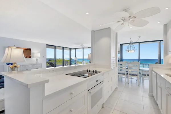 $8,000 | 5550 North Ocean Drive, Unit 7C, Singer Island, FL 33404