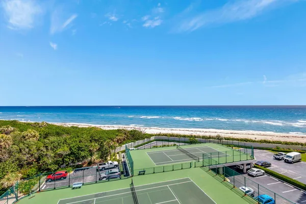 $8,000 | 5550 North Ocean Drive, Unit 7C, Singer Island, FL 33404