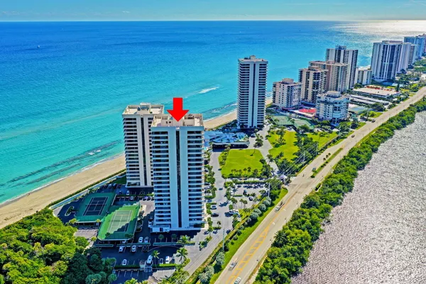$8,000 | 5550 North Ocean Drive, Unit 7C, Singer Island, FL 33404