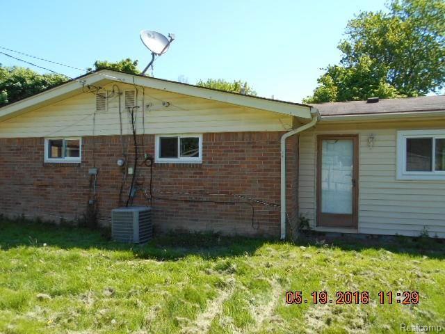 9002 Rackham Street Taylor, MI 48180 - Photo 11 of 11 9002 Rackham Taylor 051916 (9).JPG