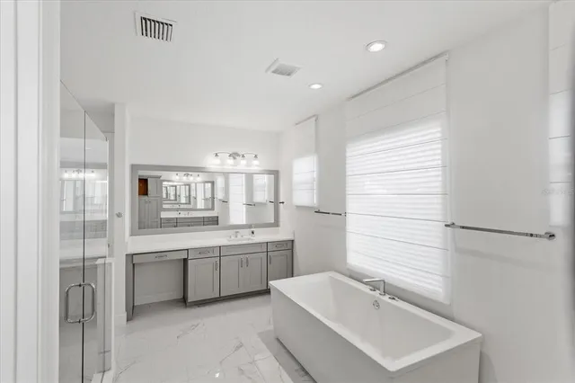 $1,190,000 | 15136 Canoe Place, Winter Garden, FL 34787